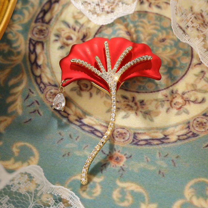 Luxury Red Ginkgo Biloba Brooch Corsage Pin for Women